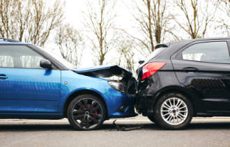 Ankauf Unfallwagen - defektes Auto verkaufen mit Abholung in Siegburg und Umgebung